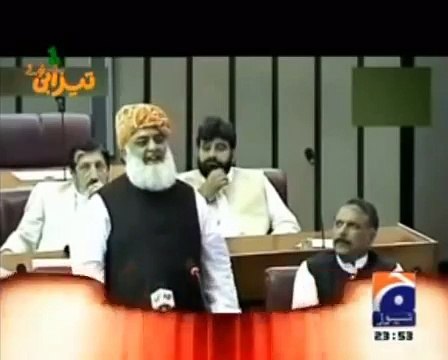 Tezabi-Totay-Maulana-Fazl-Ur-Rehman-4-September-2014-Funny-Punjabi-Dubbing-on-Geo-News