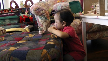 Sylvanian Families Rabbit Getting A Balloon*