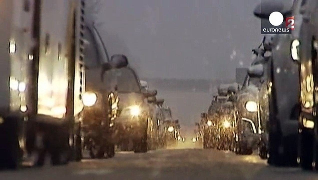 Neve provoca o caos na região dos Alpes franceses