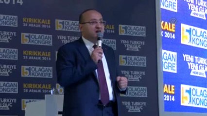 Akdoğan: "Bu, Açıkça Kandil'e Nanik Yapmaktır"