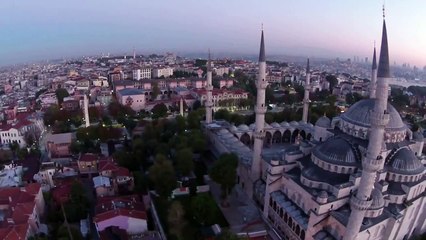 Drone se crash sur la mosqué d'Istanbul