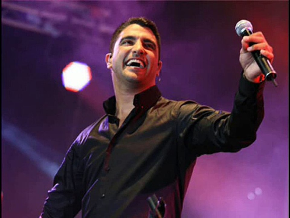 משה פרץ - אש קריוקי