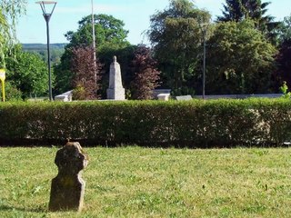 HUGUES DRAYE : "Le coeur en chômage" (Freylange, Arlon, La Petite Bergère, 1987)