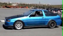 Toyota AE86nın (Hachi-Roku) Drift organizasyonunda yanması