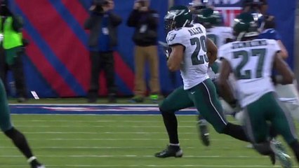 Nate Allen picks off Eli Manning