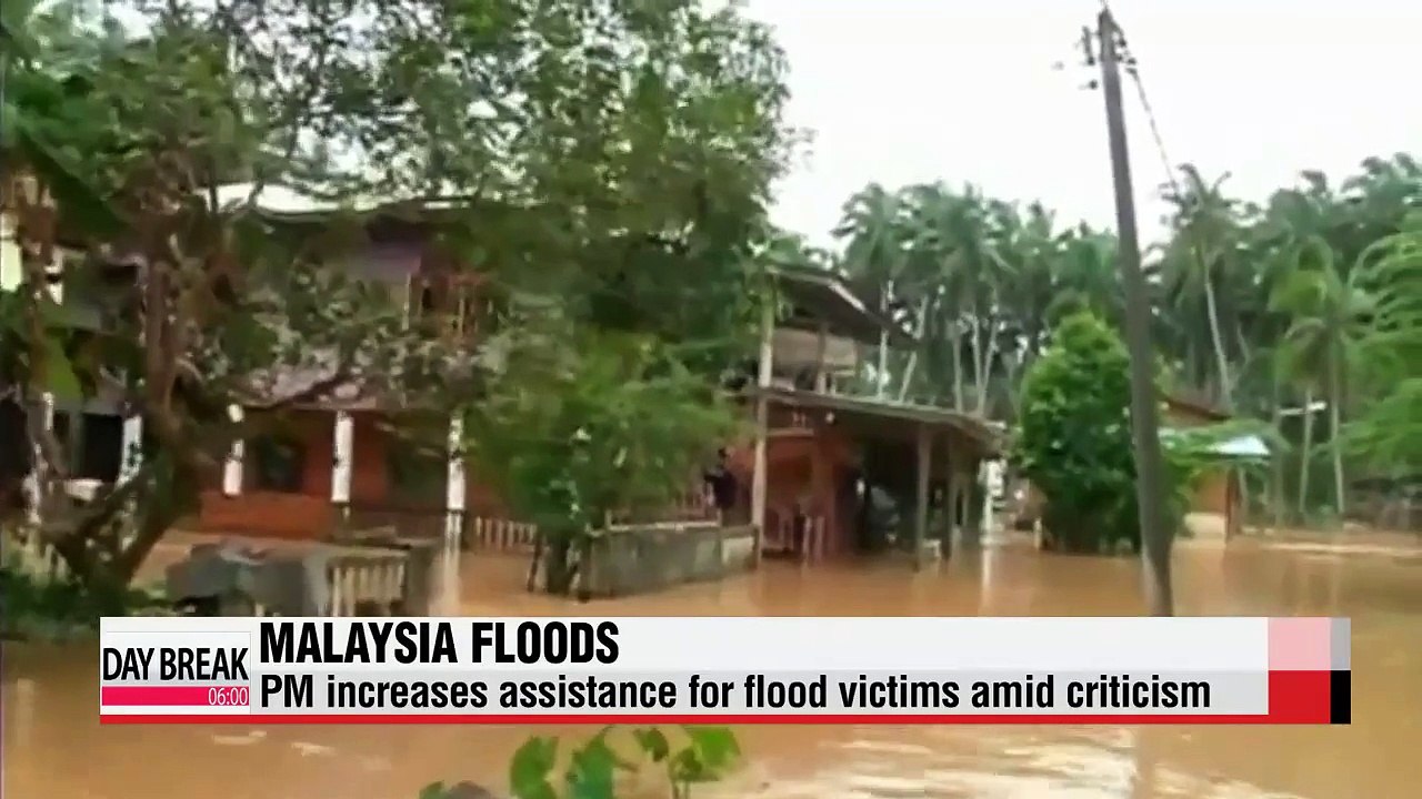 Floods in Malaysia and Thailand kill at least 23