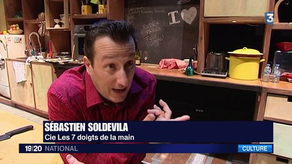 Cirque : un spectacle qui se déguste par "Les 7 doigts de la main"