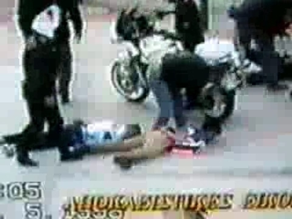 OLYMPIAKOS HOOLS FANS ( 3 )