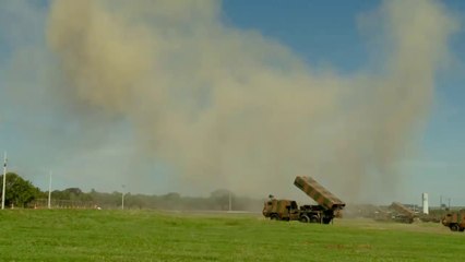 Primeiros tiros das viaturas MK6 do projeto Astros 2020