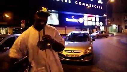 Les Délires de Elton, le lutteur fait son Freestyle