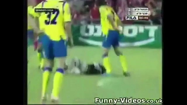 Watch World s Funniest Match Invaders Of All Time