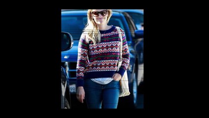 Reese Witherspoon Is Pretty In Lambswool Sweater
