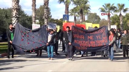 Antalya- Akdeniz Üniversitesinde Gergin Uludere Eylemi