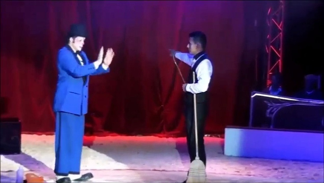 Berlin Lokal zu Besuch im Bonner Weihnachtscircus