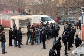 'Kuzuların Sessizliği' Çetesi, Çaldıkları Kuzularla Yakalandı