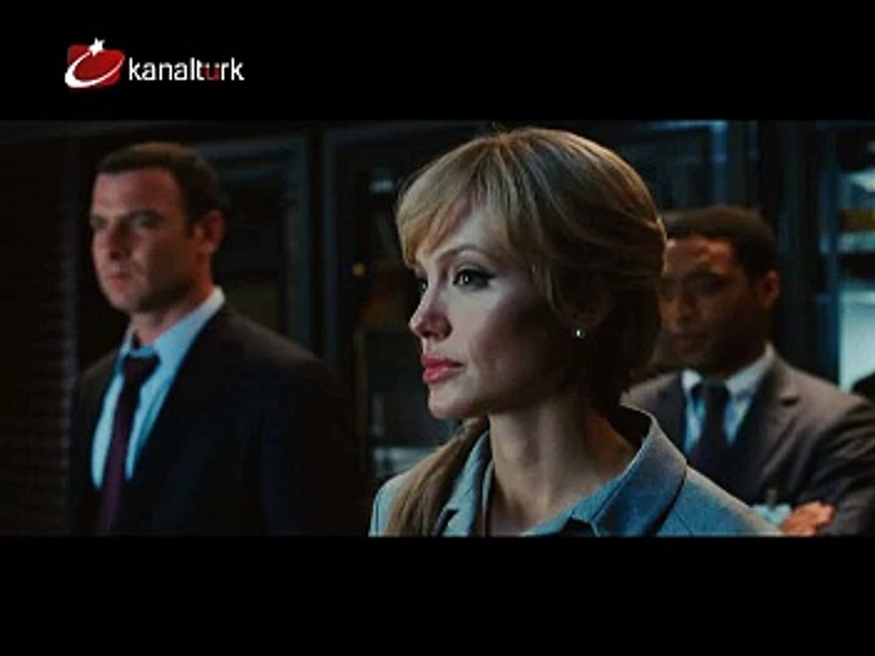 "AJAN SALT" 31 Aralık Çarşamba akşamı saat 20.10'da Kanaltürk Sinema Kuşağında!