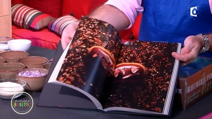 Idée cadeau : un livre de photos de recettes au caramel