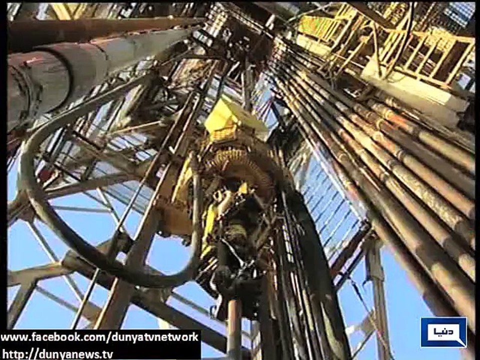 Dunya News - Petroleum products prices likely to reduce by Rs 17/ltr