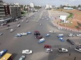 Un gros carrefour sans signalisation en Ethiopie