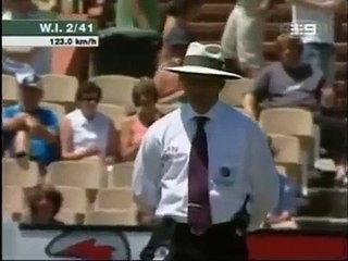 Brian Lara plumb LBW, Umpire says not out