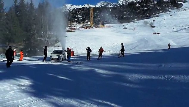 Un automobiliste perdu sur une piste de ski des Arcs 1800