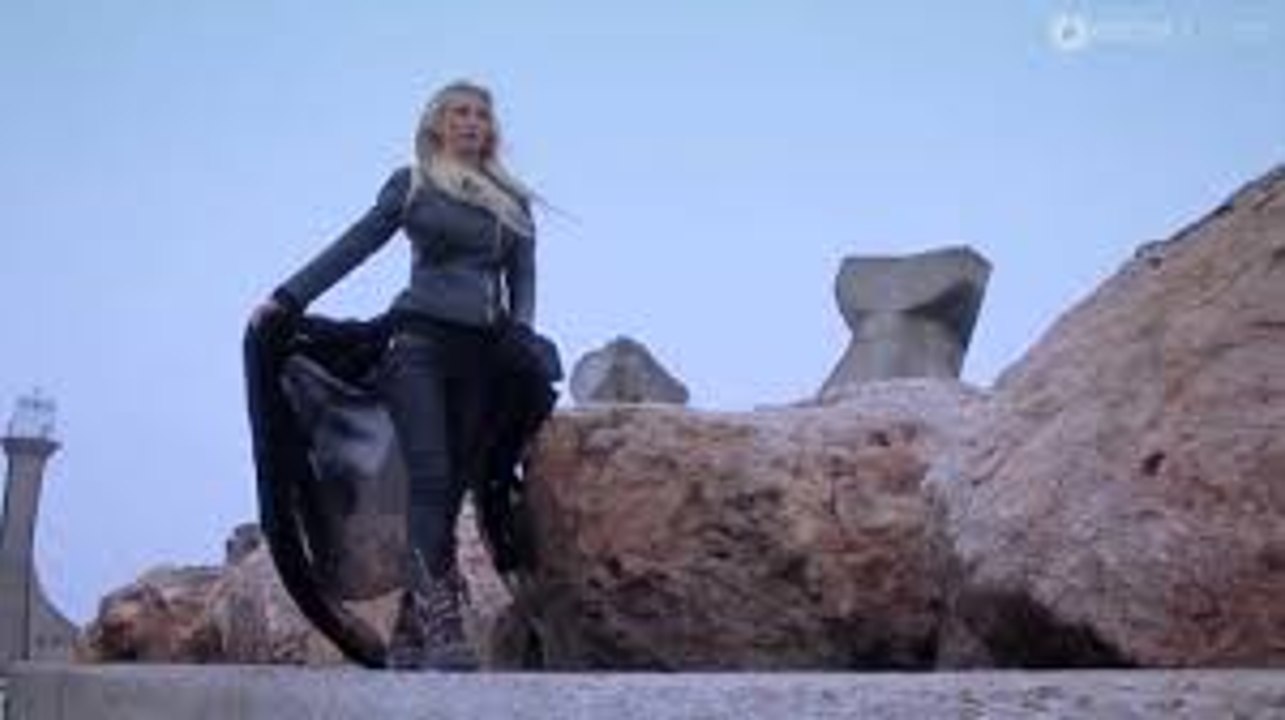 Andreea Balan feat. Criss Blaziny - DECOR (Official Music Video)