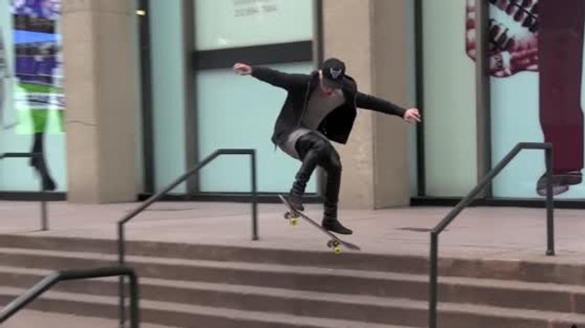 Watch Justin Bieber Perform Skateboard Jumps in Times Square