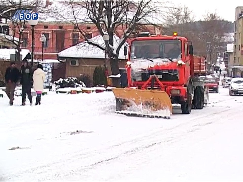 Sneg u Boljevcu, 29. decembar 2014. (RTV Bor)