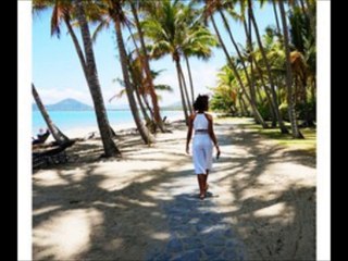 موضي شمراني  نامت عيون الناس حفلة جدة 2015