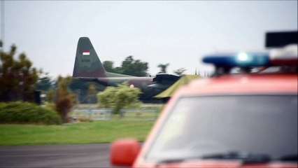 Busca por avião da AirAsia se concentra no Mar de Java