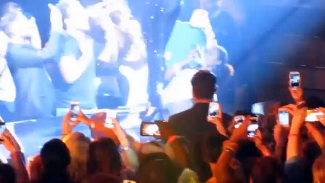 Beyonce fan catches the holy ghost