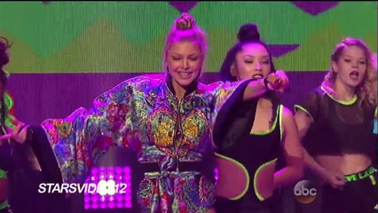 Fergie - L.A.LOVE (la la) - Rockin Eve 15