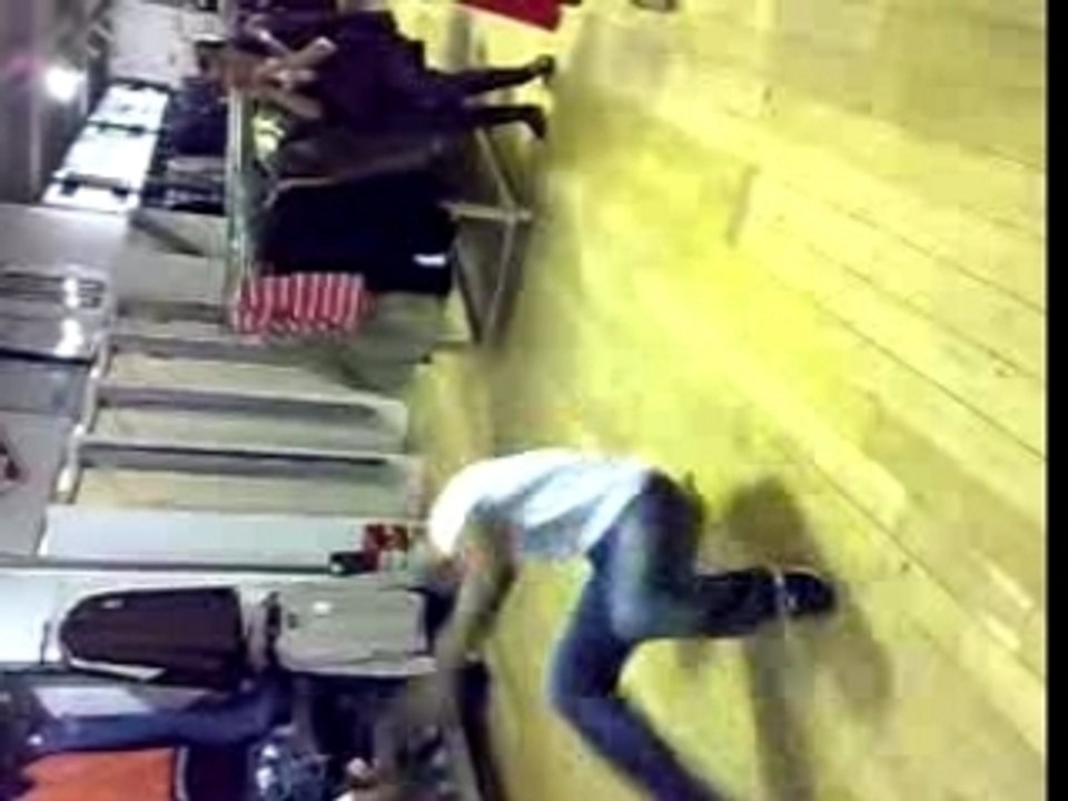 sisi c sa kan on galere o taf