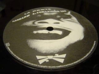 HANGARS LIQUIDES 26-B-LA PESTE-