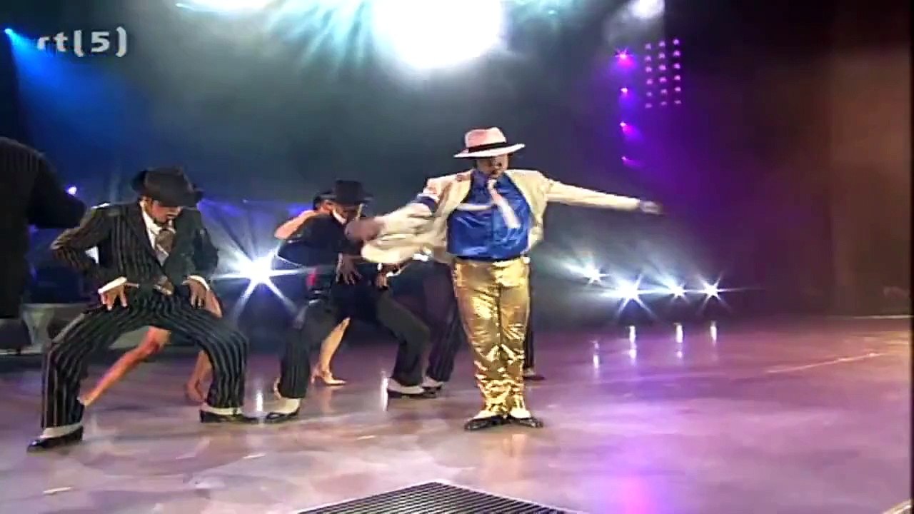 Michael Jackson - History World Tour Live in Munich - Smooth Criminal
