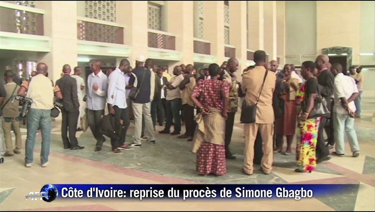 Côte d'Ivoire: le procès de Simone Gbagbo reprend