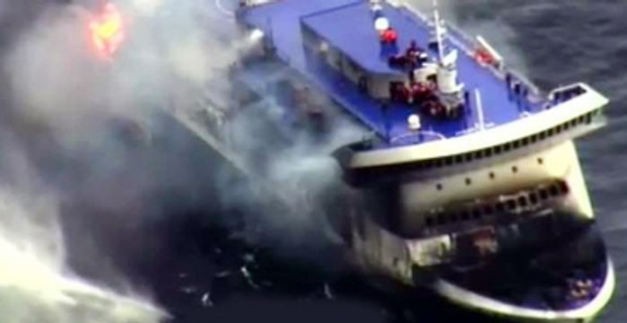 Yanan Feribottan İlk Kurtarma Anına Ait Amatör Kamera Görüntüleri