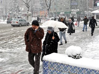 Kar Kütahya'da Etkisini Gösterdi