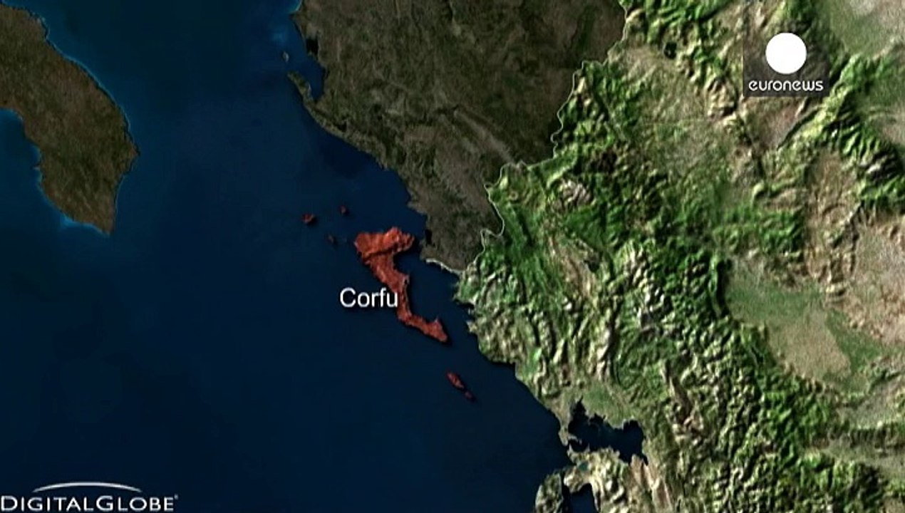 Schiff sendet SOS vor Korfu