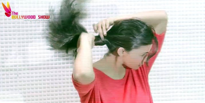 Daisy Shah Rehearsal's For New Year Performance !