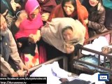 Dunya News - Anarkali fire victims buried in presence of hundreds of mourners