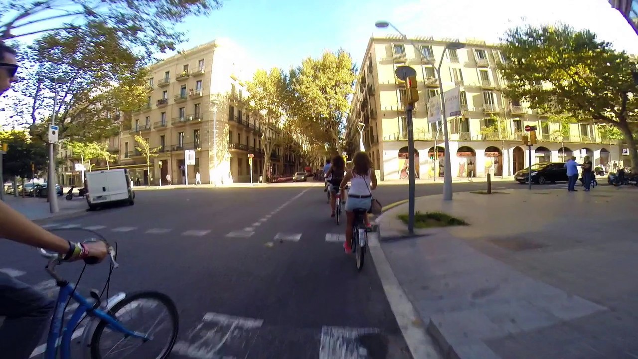 Bike Tour Barcelona with Born Bike Experience Tours - Guided Bike Tours & Rental: Historical Tour