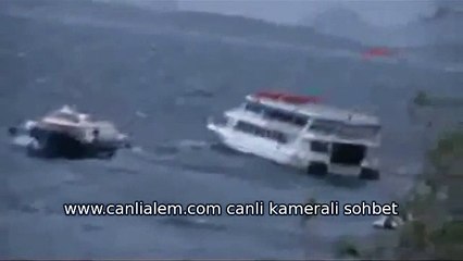 Muğla'da deniz otobüsü ile feribot çarpıştı