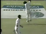 Courtney Walsh 5 wickets vs Australia