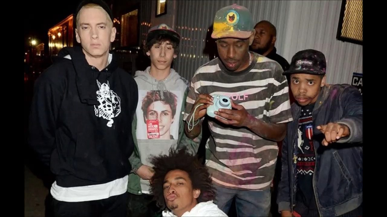 'Eminem' Fans Freak Out Over His Gay Confession In ‘The Interview’