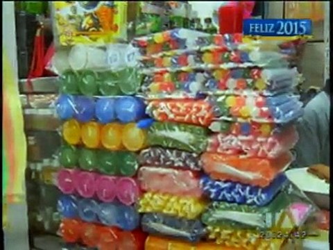 Los baños de fortuna son nuevas tradiciones de fin de año