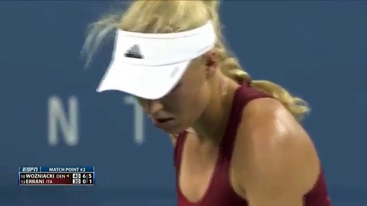 Tennis Ball Girl Saves The Day By Snatching Flying Bag