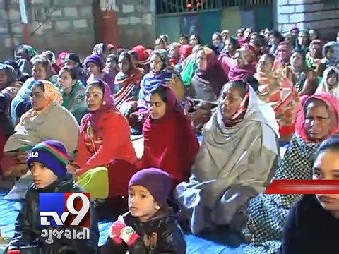 Braving biting cold, tourists throng Gir-Somnath for New Year bash - Tv9 Gujarati