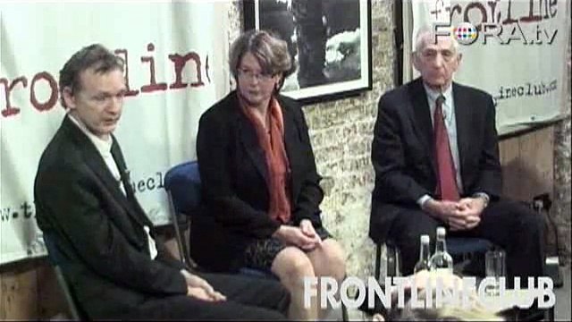 Assange Mocks Pentagon Demand to 'Return' WikiLeaks Docs