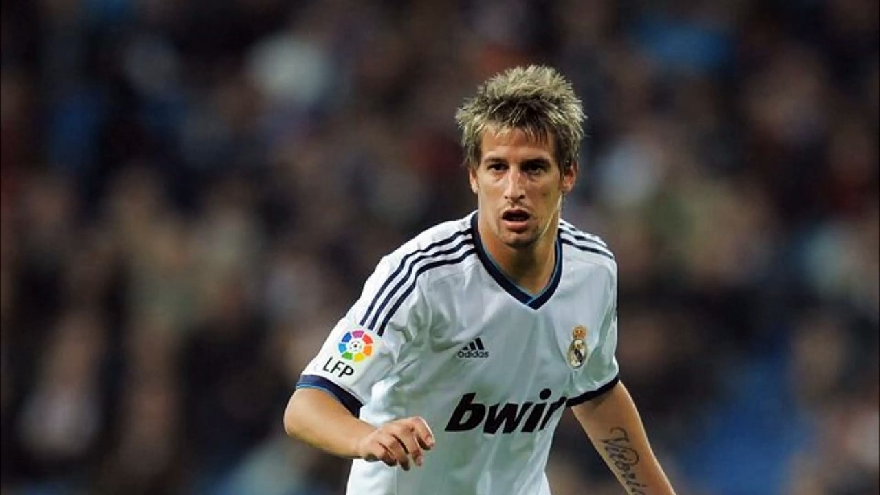 Manchester United transfer gossip Mats Hummels, Sergio Busquets, Fabio Coentrao linked